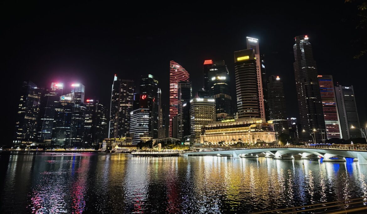 singapore_skyskrapor_natt