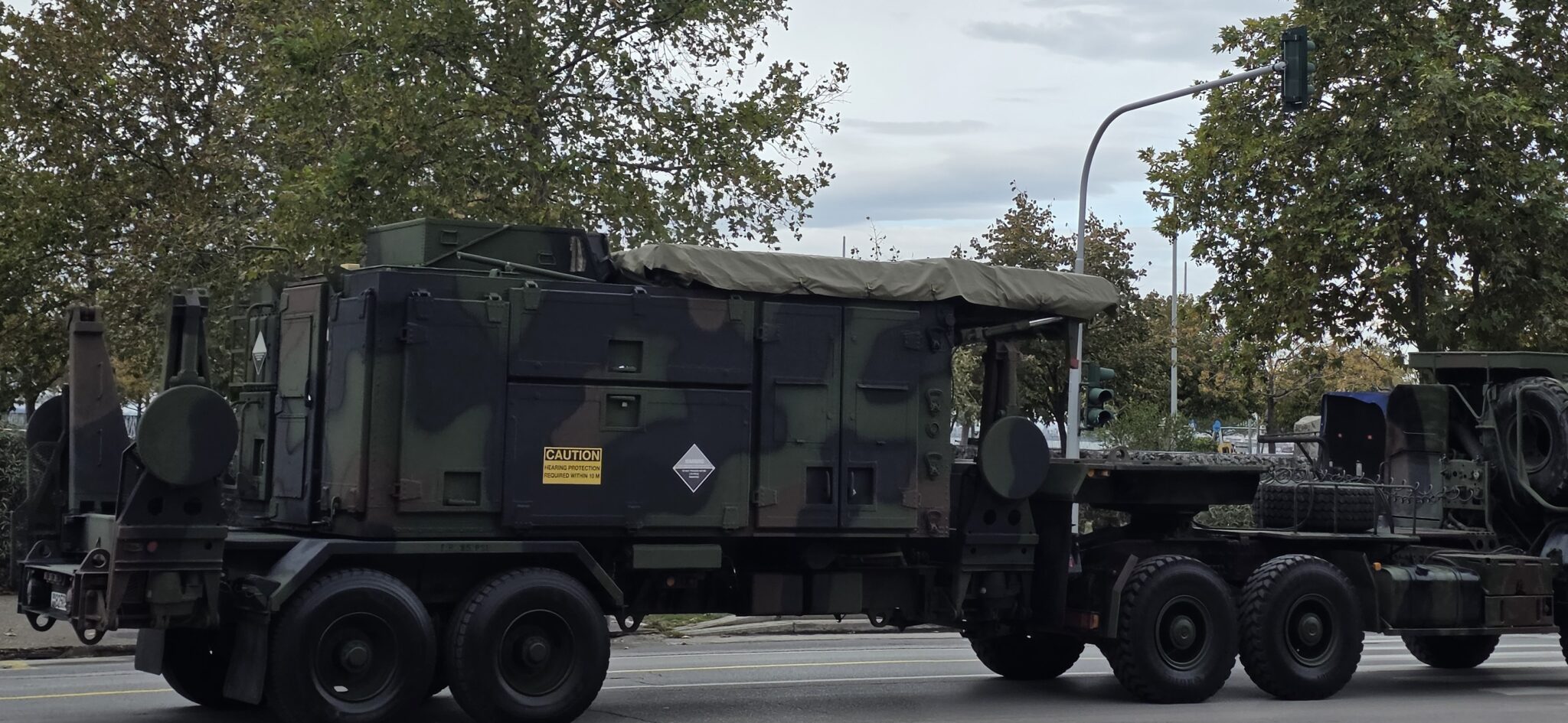 MIM-104 Patriot AN/MPQ-65A AESA eldledningsradar. Läsarfoto.