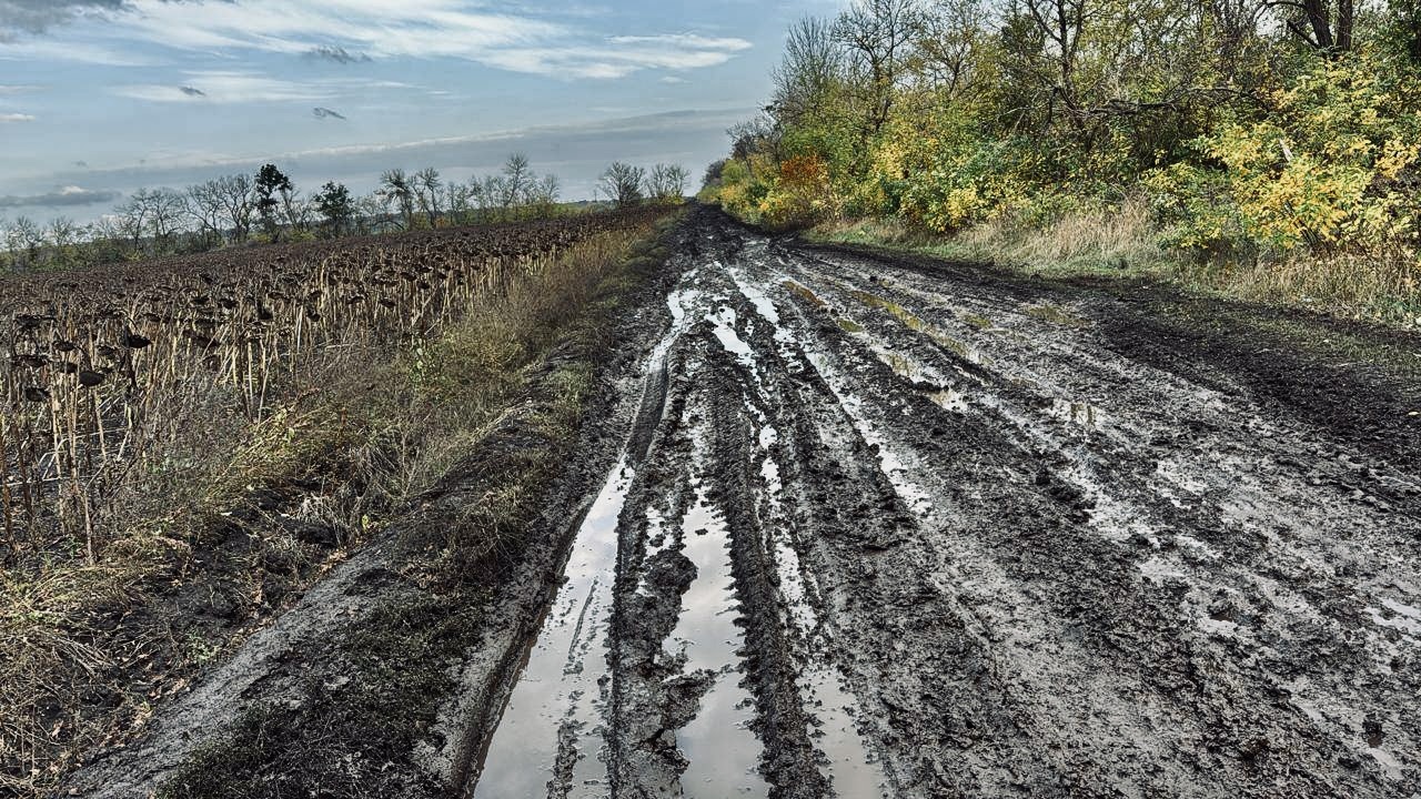 Lerväg nära fronten i Ukraina